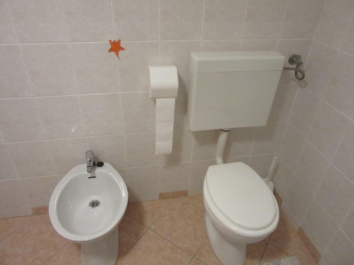 Apartmani Gracijela Karlobag Luaran gambar